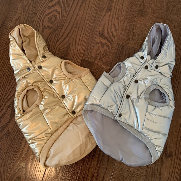 DKNY Dog Coat 🚨SOLD OUT ONLINE!🚨 - Picture 8 of 13